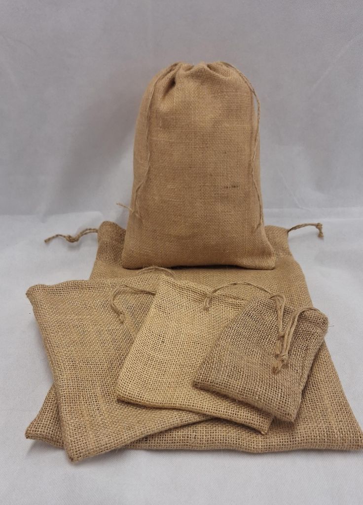 Heavy-Duty Natural Jute Drawstring Sacks – Eco-Friendly Packaging